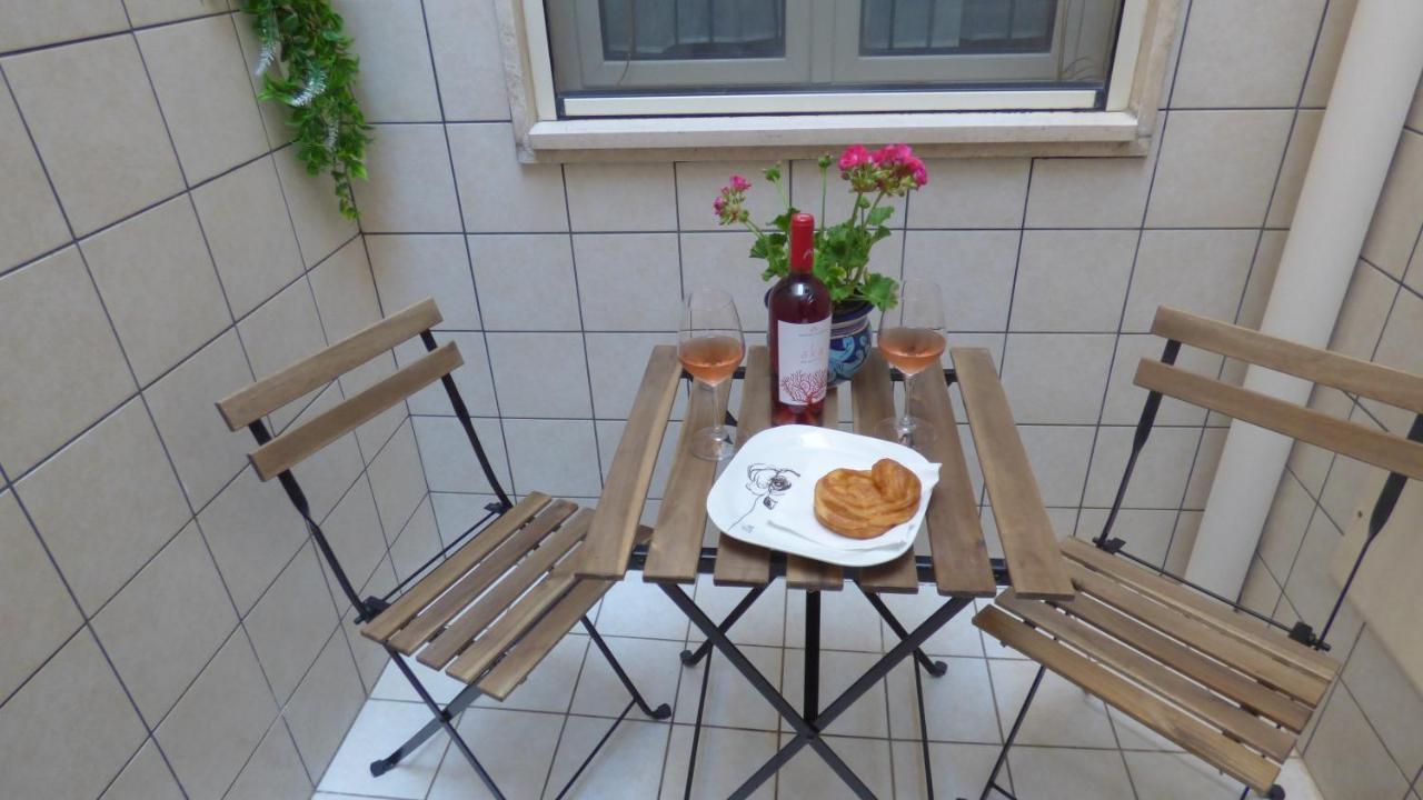 Appartement La Dimora Del Pumo à Lecce Extérieur photo