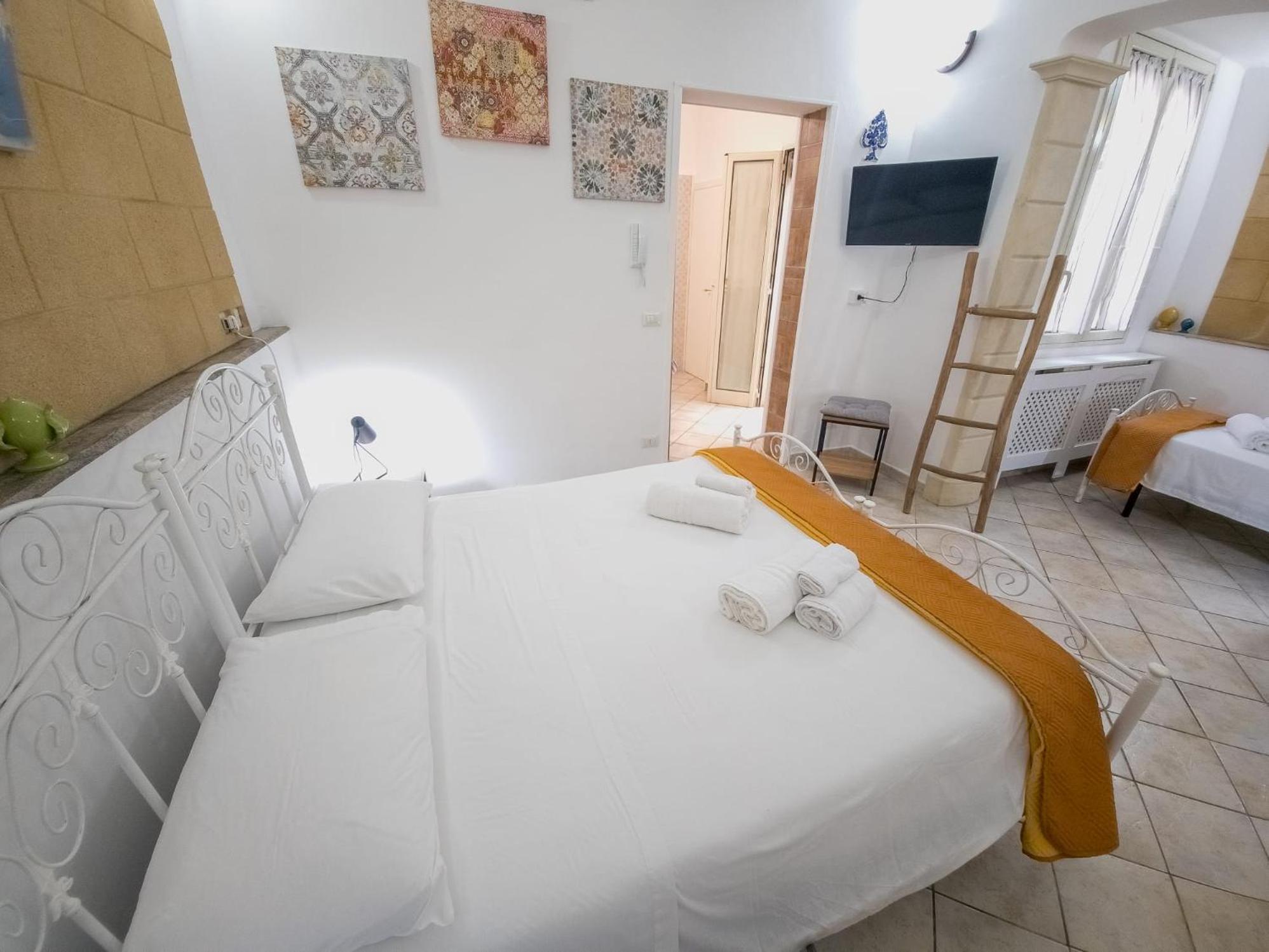 Appartement La Dimora Del Pumo à Lecce Extérieur photo